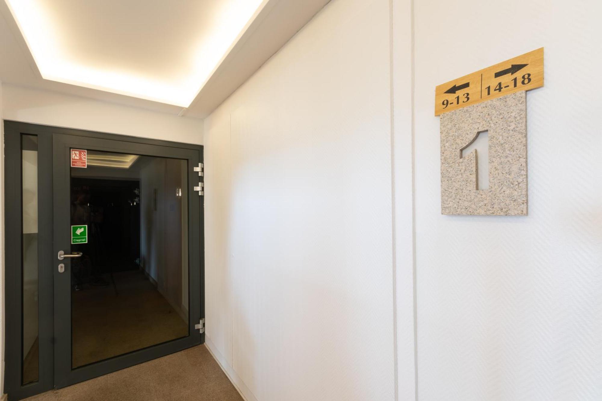 Karkonosky Apartamenty - Zloty Widok シクラルスカ・ポレンバ エクステリア 写真